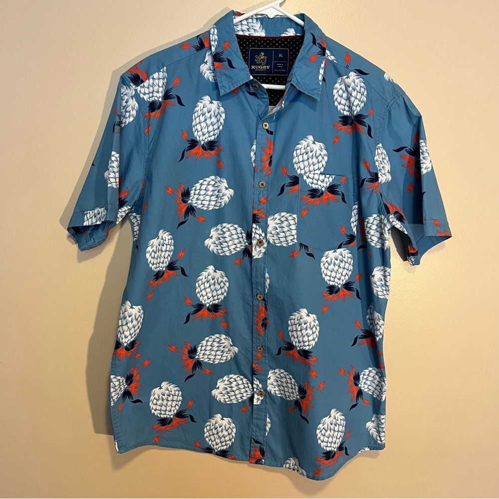 Men's XL Button-downBlue Shirt Pineapple Short Sleeve Beach Hawaiian Rugby Univ.